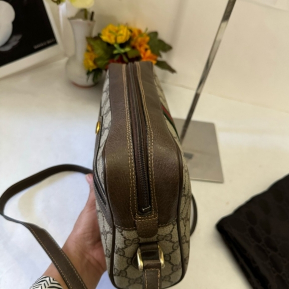 GUCCI Ophidia GG Canvas Small Camera Bag - Picture 10 of 14